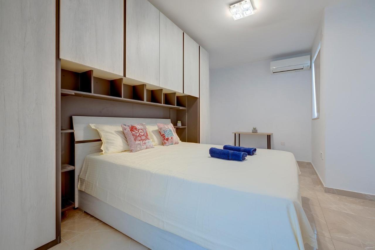 Modern 2Br Apartment In Central St Julian'S St. Julian's Zewnętrze zdjęcie